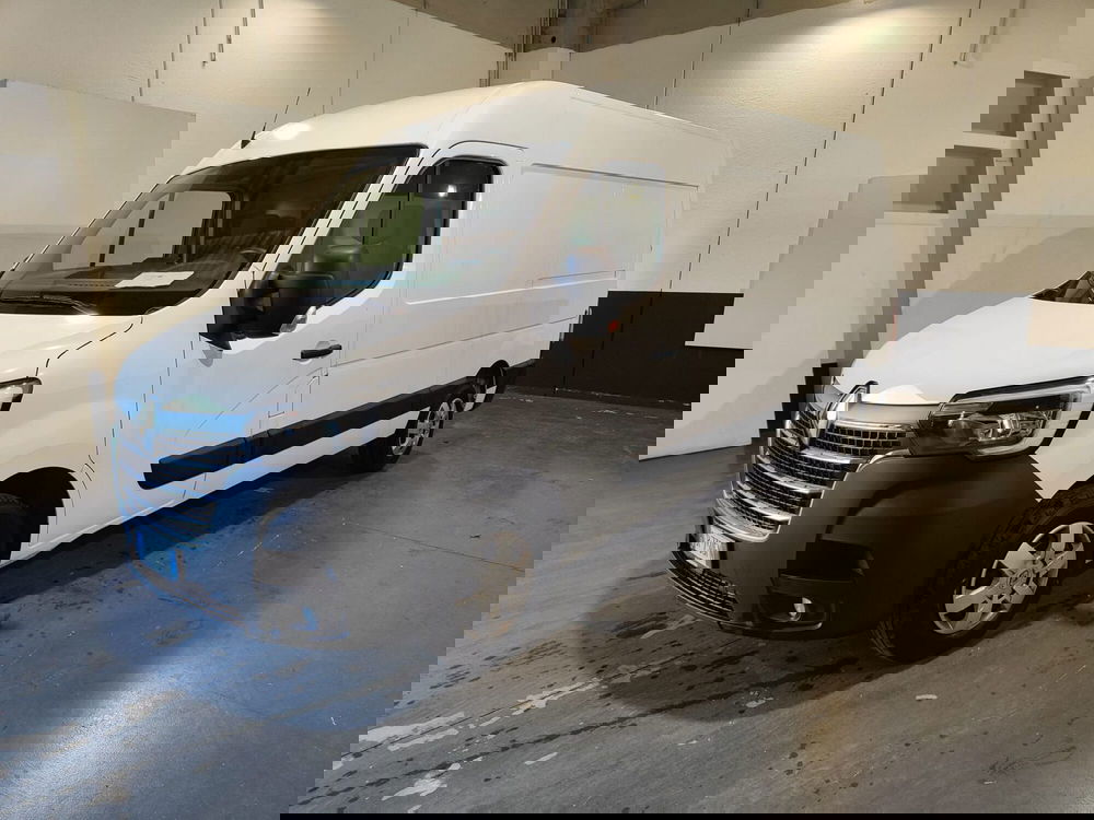 Renault Master Furgone usata a Milano