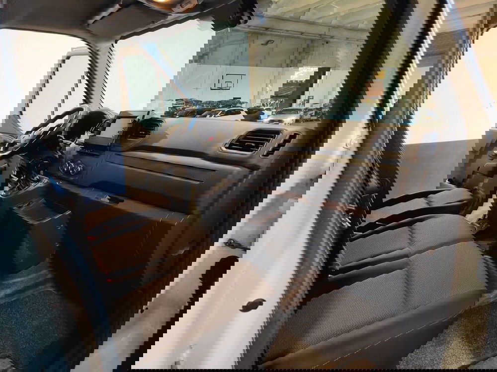 Renault Master Furgone usata a Milano (14)