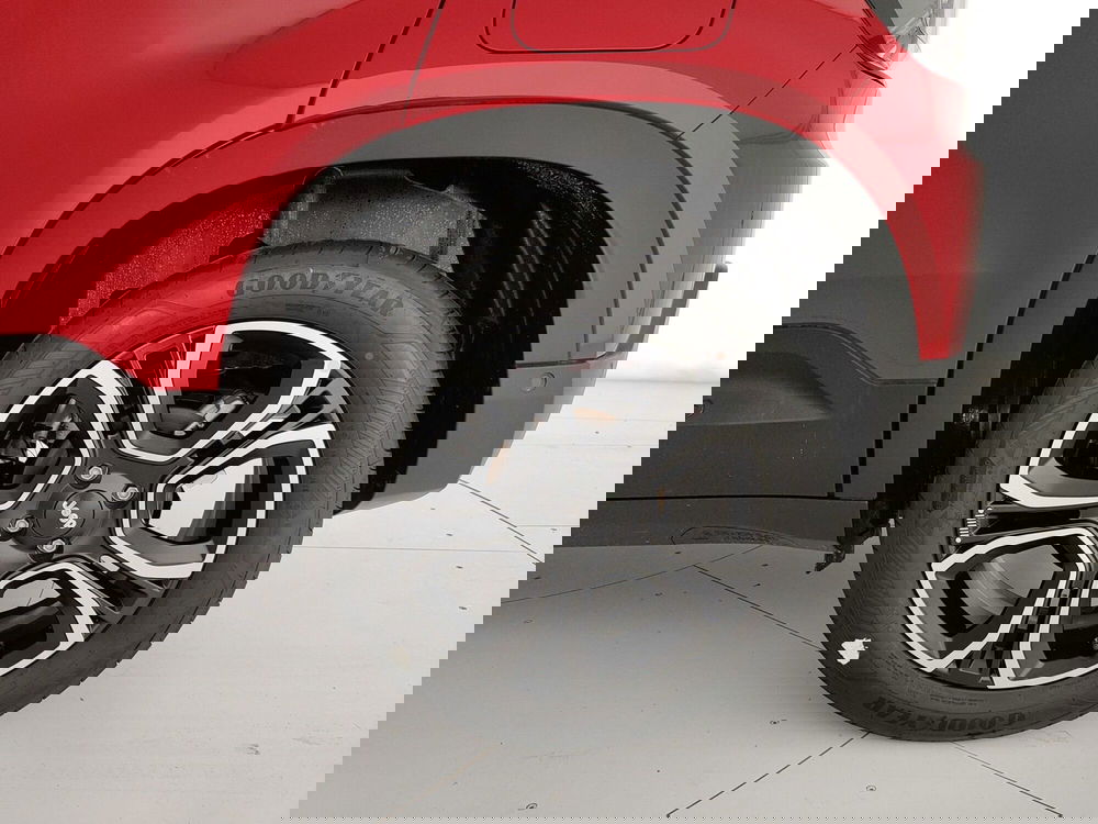 Jeep Avenger nuova a Caserta (11)