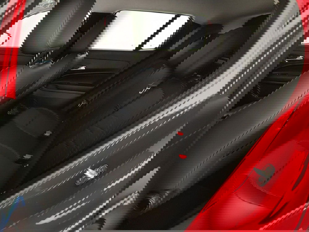 Jeep Avenger nuova a Caserta (18)