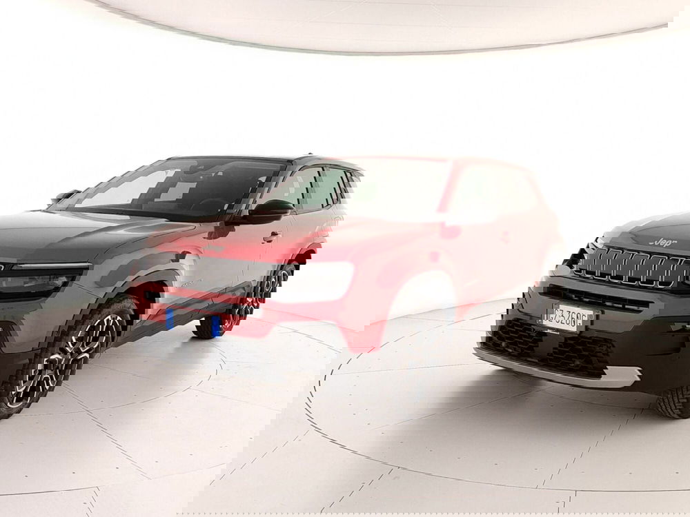 Jeep Avenger nuova a Caserta (3)