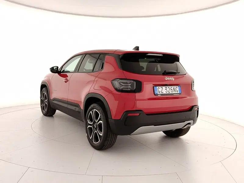Jeep Avenger nuova a Caserta (4)
