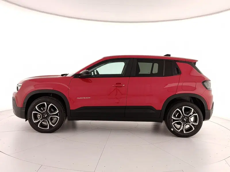 Jeep Avenger nuova a Caserta (8)
