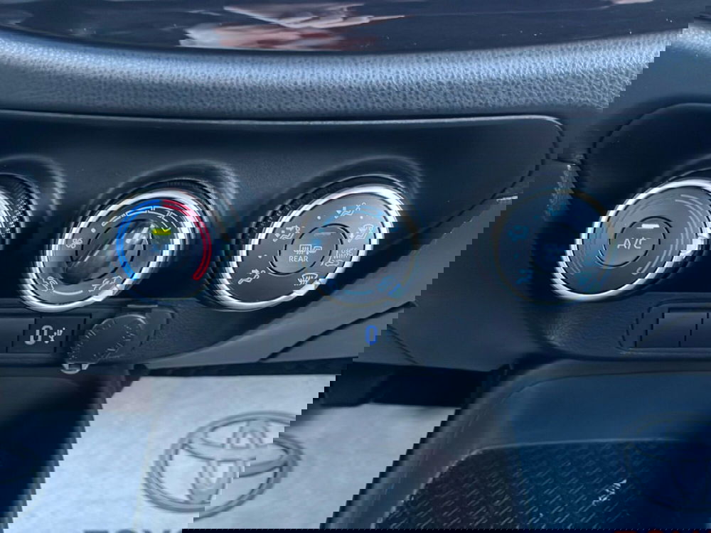 Toyota Aygo X usata a Ragusa (15)