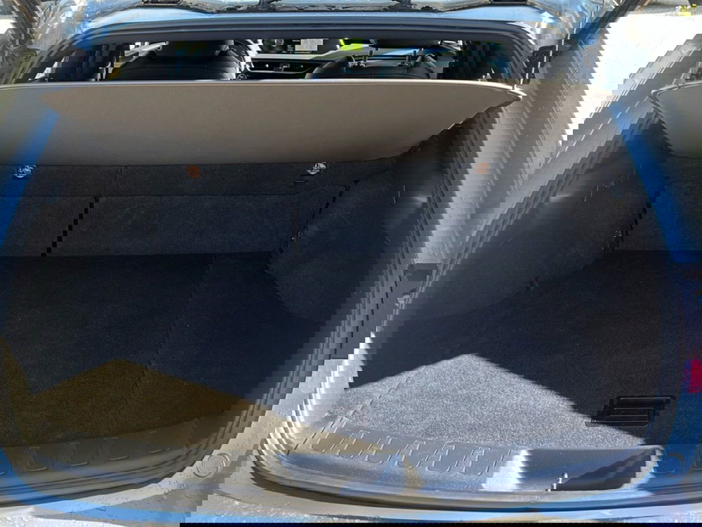 Lexus UX usata a Ragusa (6)