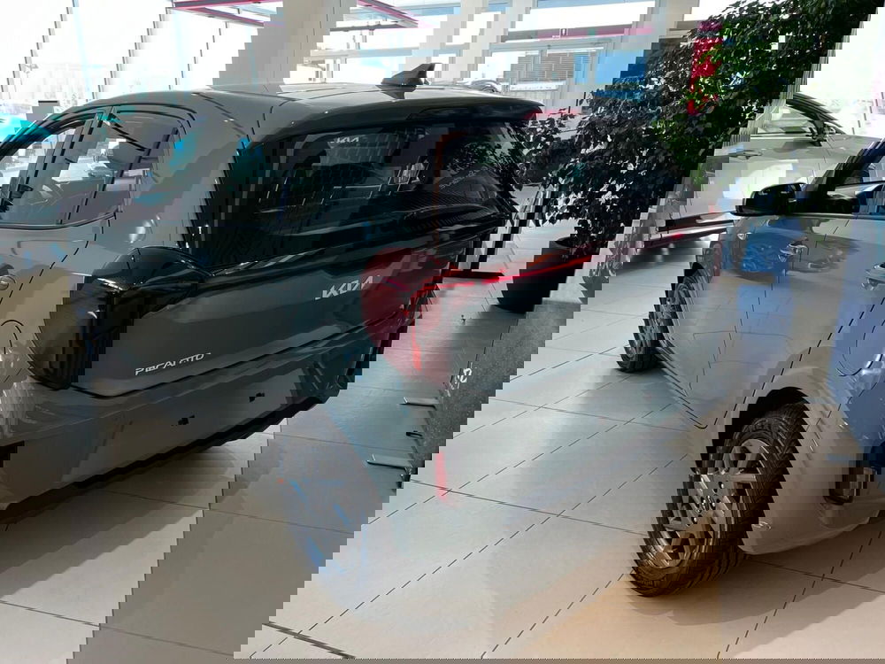 Kia Picanto nuova a Cremona (5)