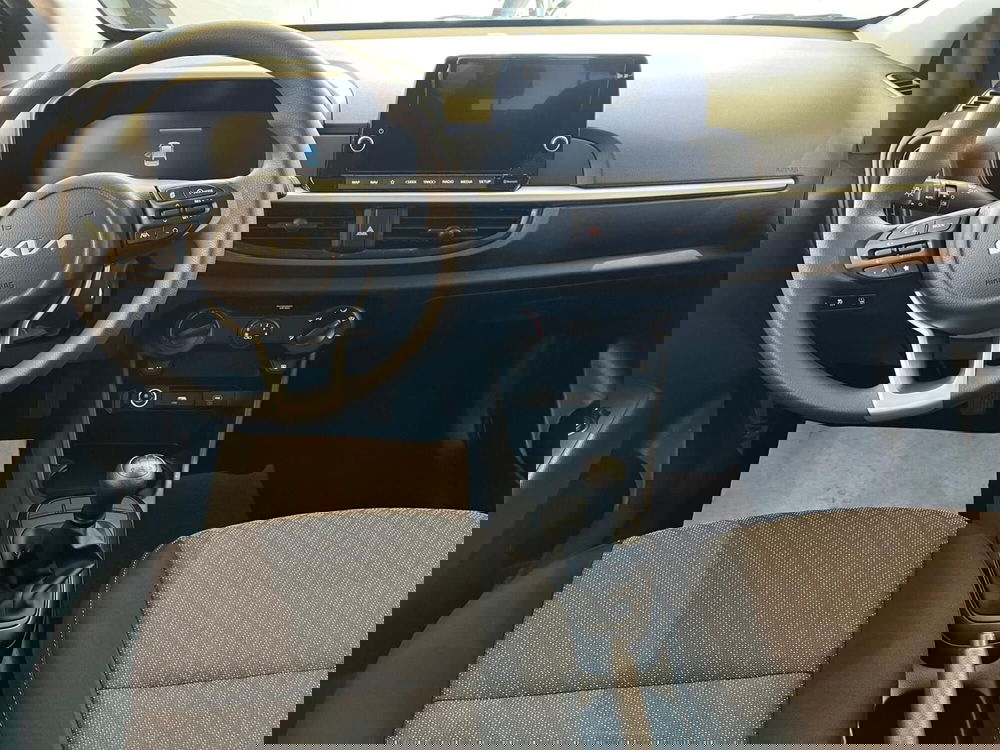 Kia Picanto nuova a Cremona (7)