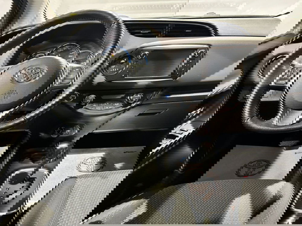 Toyota Yaris usata a Milano (9)