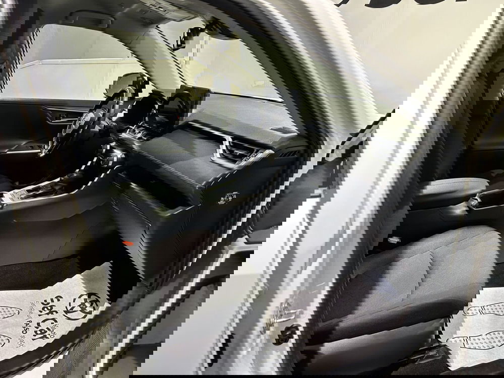 Toyota Rav4 usata a Milano (12)
