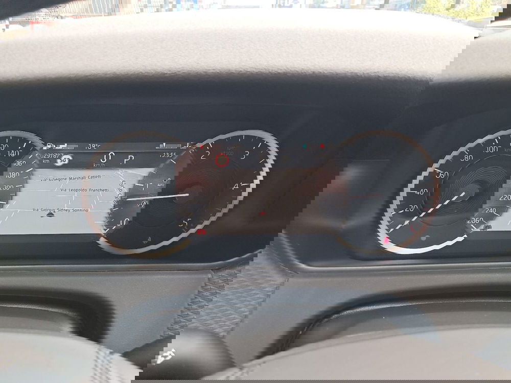 Land Rover Range Rover Velar usata a Catania (11)