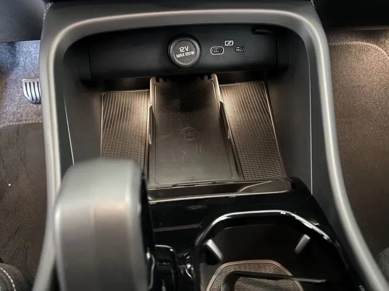 Volvo XC40 nuova a Ferrara (10)
