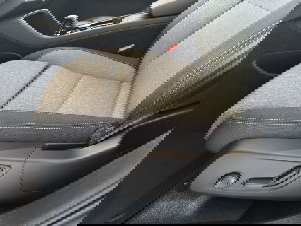 Volvo XC40 nuova a Ferrara (7)