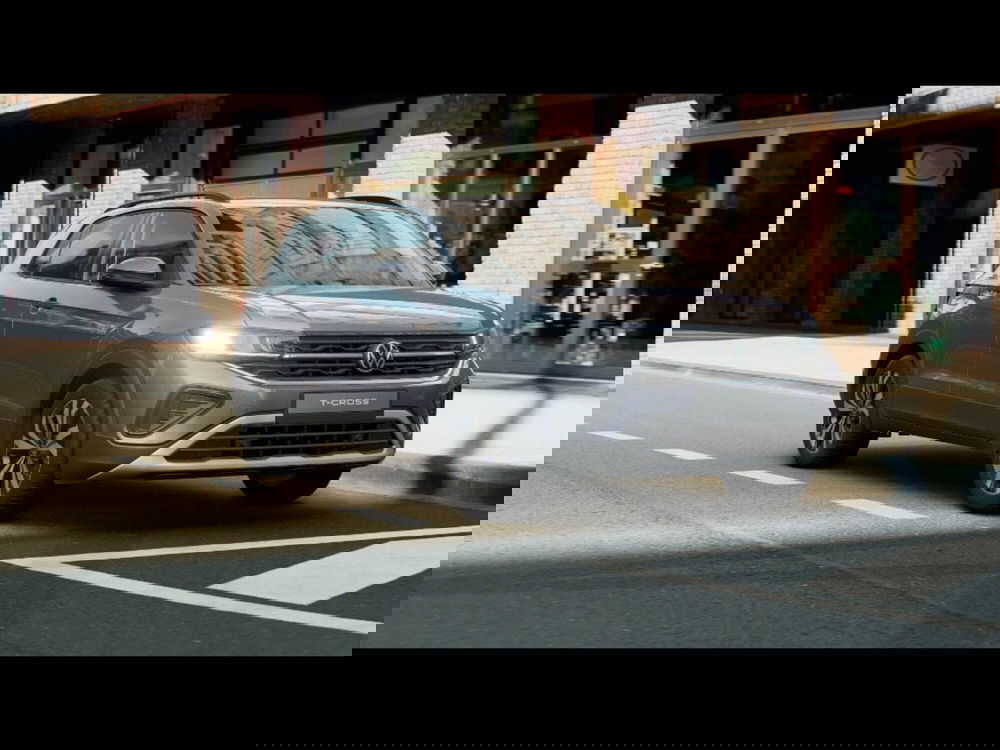 Volkswagen T-Cross nuova a Livorno (4)