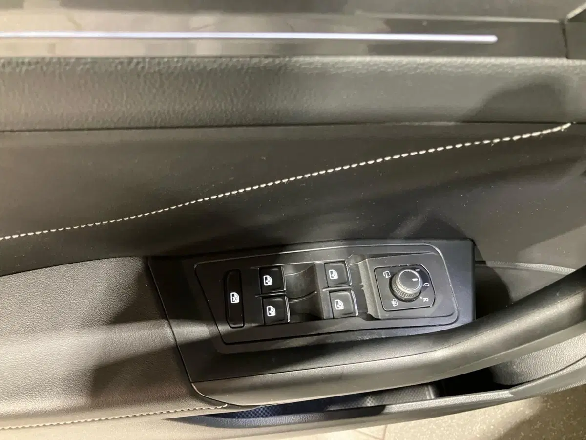 Volkswagen T-Roc usata a Bologna (18)