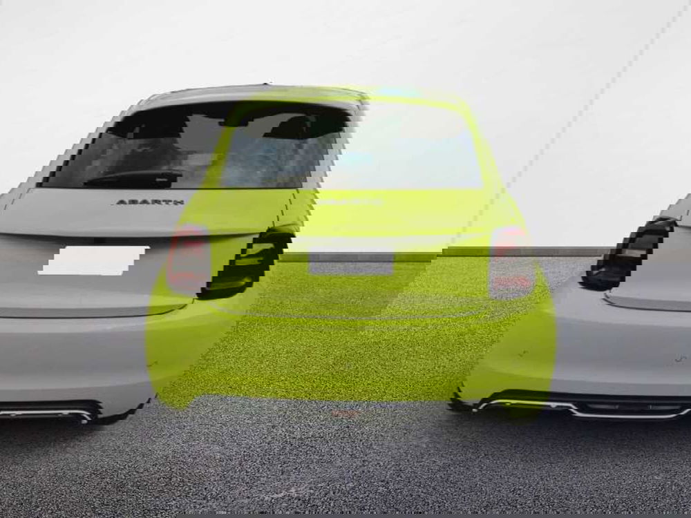 Abarth 500e Cabrio nuova a Venezia (2)