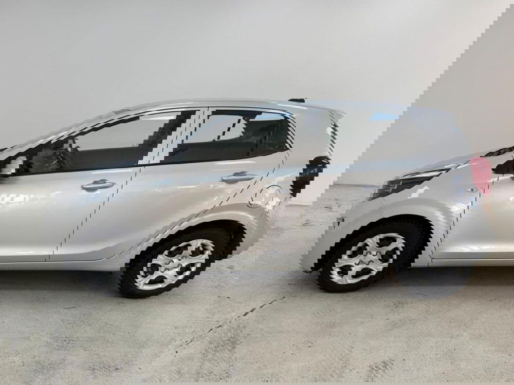 Kia Picanto usata a Como (8)