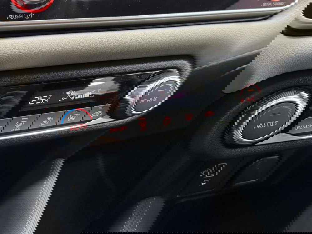 Nissan Micra usata a Como (16)