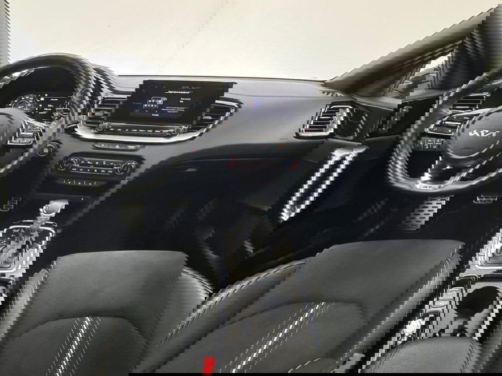 Kia ProCeed usata a Como (4)