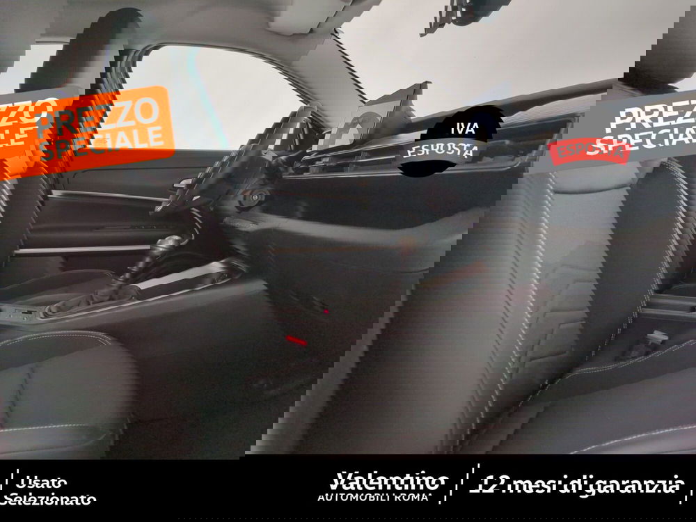 Jeep Avenger usata a Roma (14)