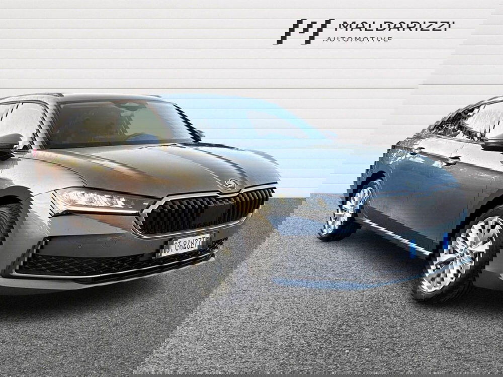 Skoda Superb usata a Barletta-Andria-Trani (2)