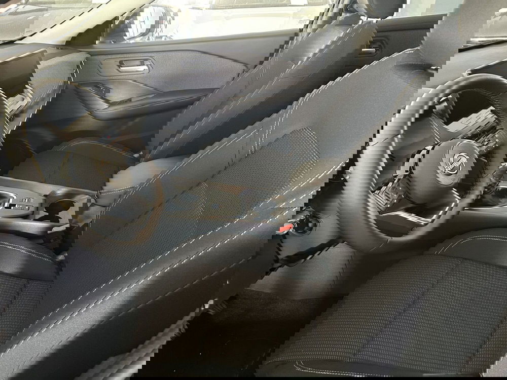 Nissan Qashqai nuova a Ferrara (8)
