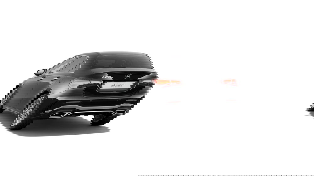 Mercedes-Benz Classe A Sedan nuova a Milano (3)