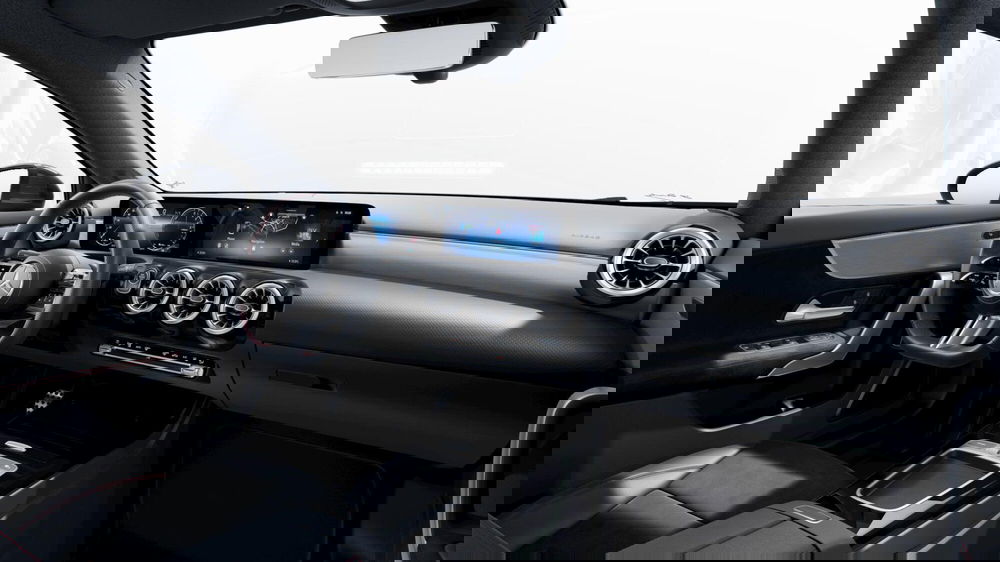 Mercedes-Benz Classe A Sedan nuova a Milano (5)