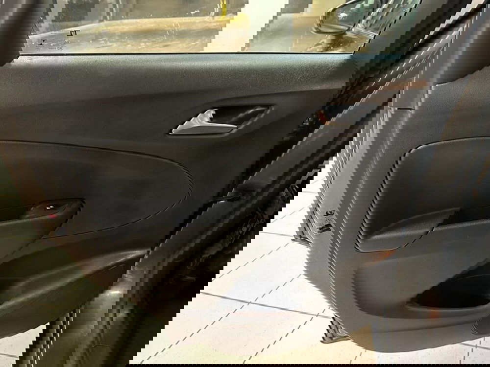 Opel Crossland X usata a Teramo (17)