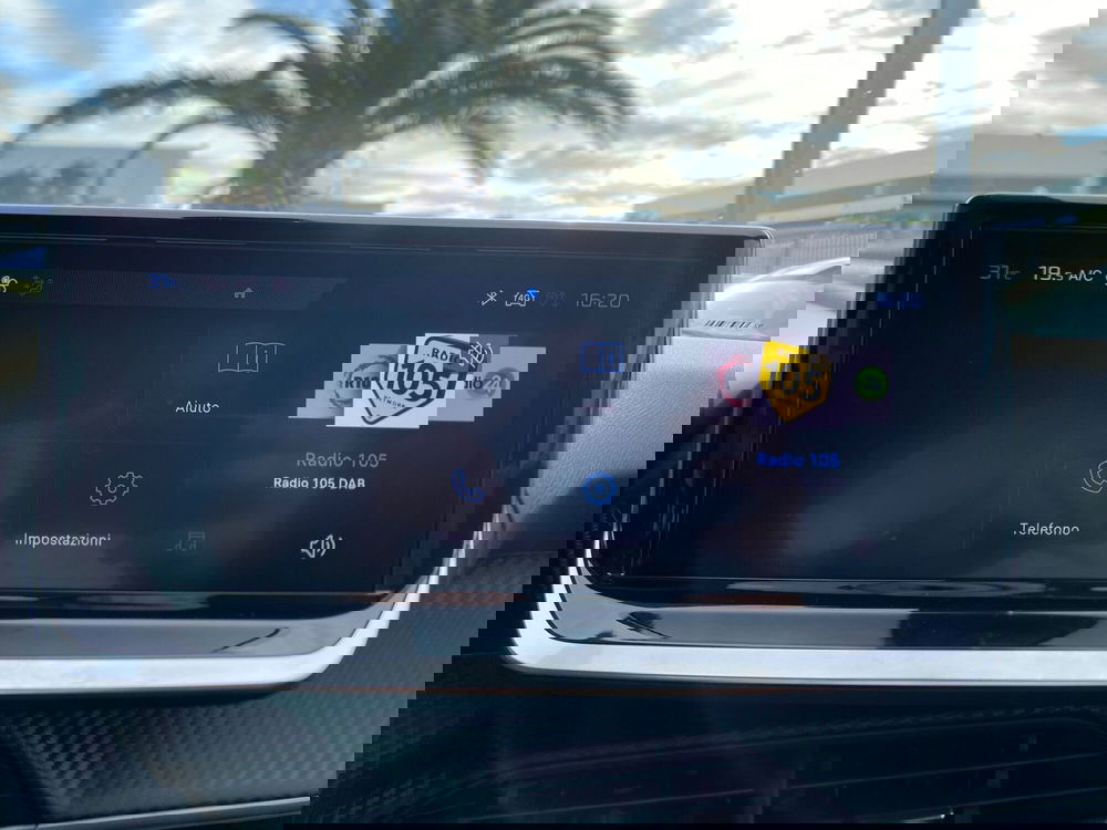 Peugeot 2008 nuova a Bari (17)