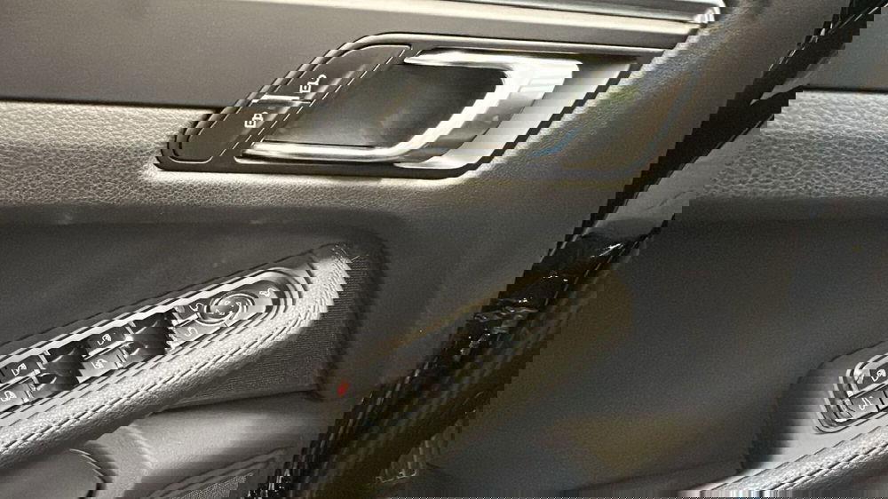 Porsche Macan usata a Pescara (12)