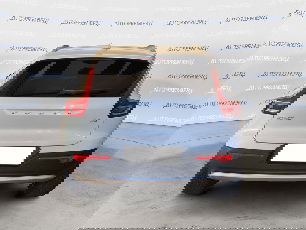 Volvo XC40 usata a Como (4)