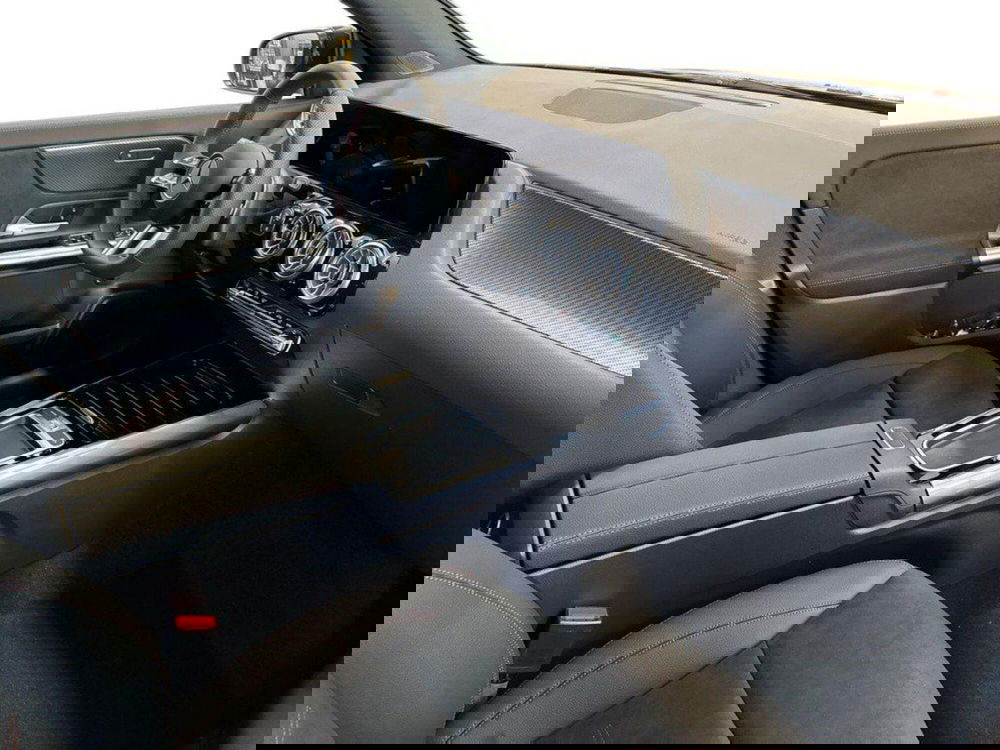 Mercedes-Benz GLA SUV nuova a Rimini (13)