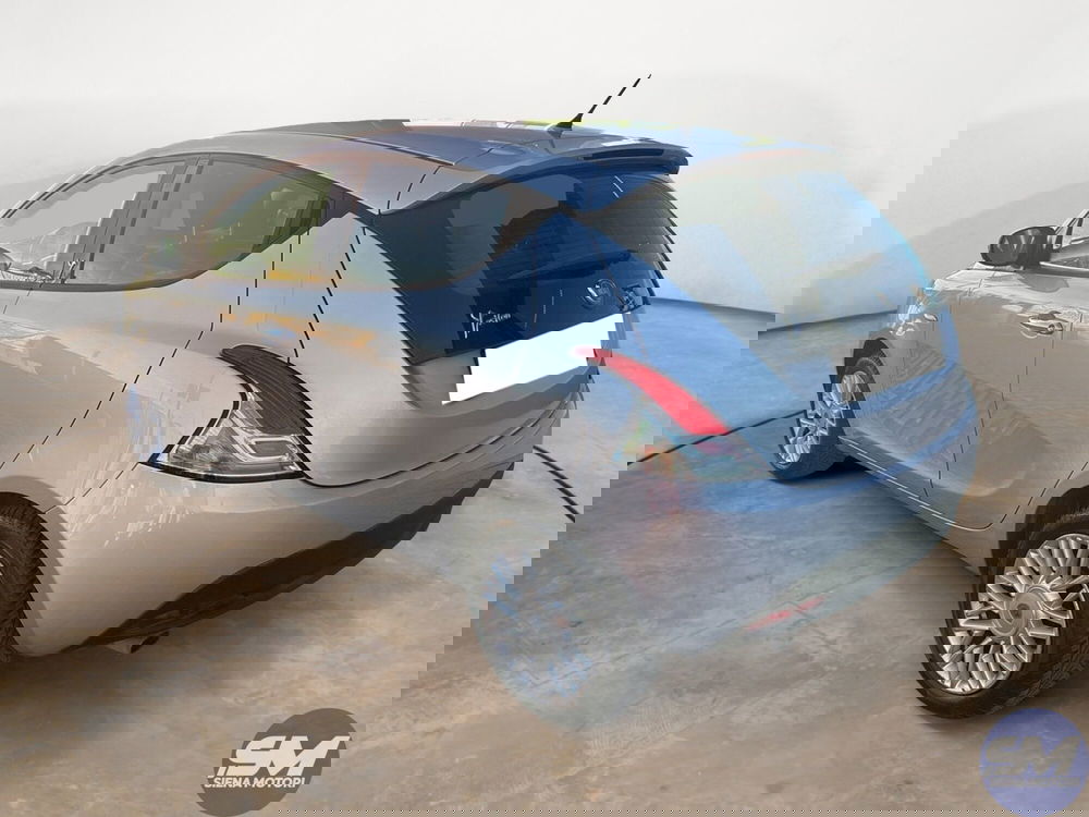 Lancia Ypsilon usata a Firenze (3)