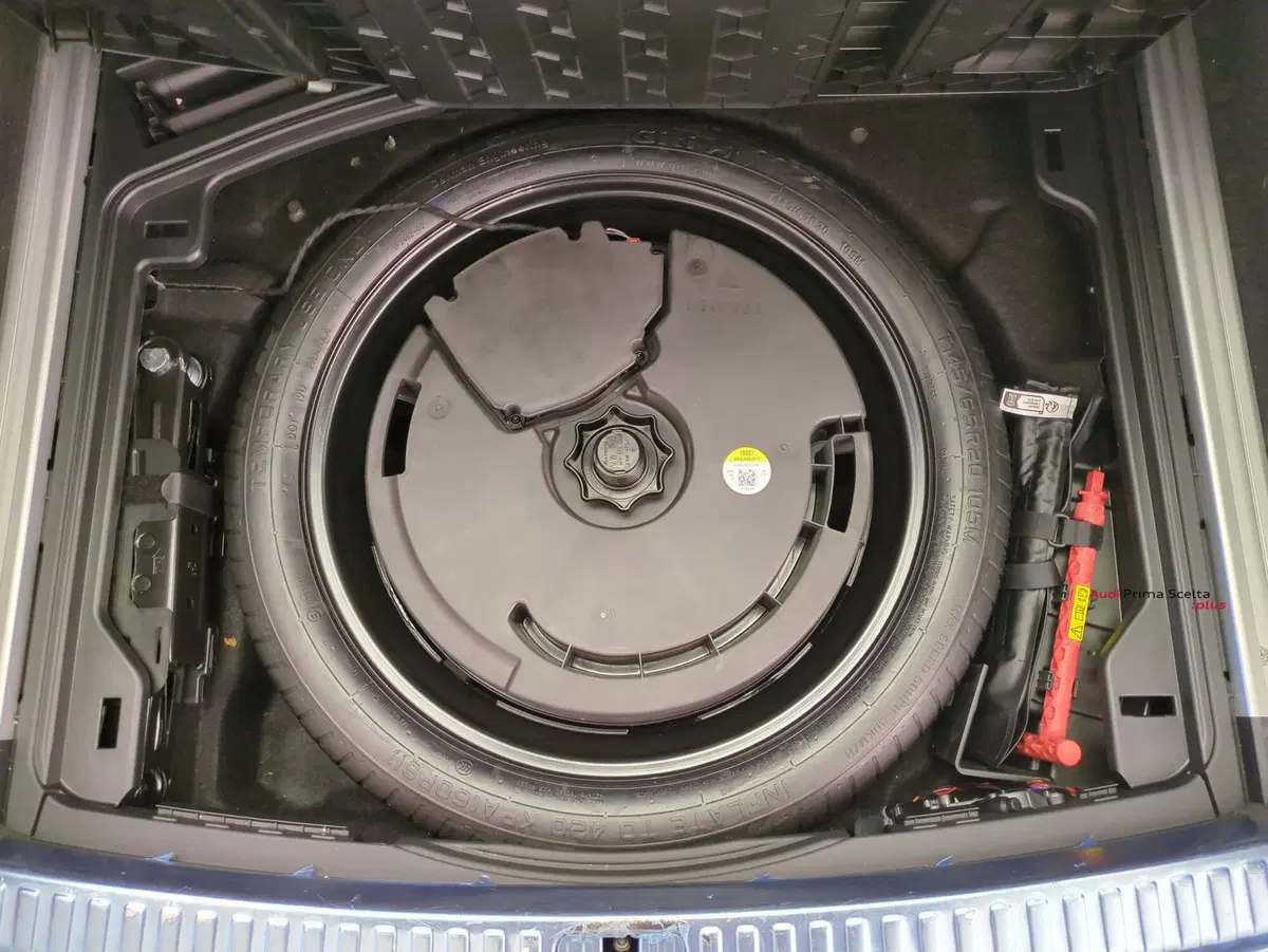 Audi A6 Avant usata a Avellino (18)