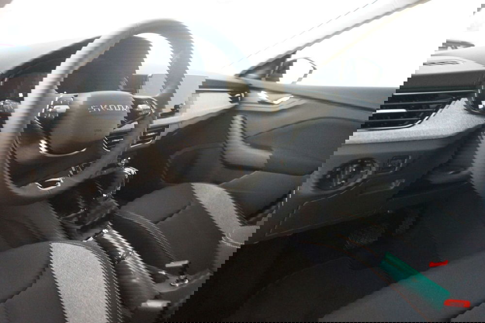 Skoda Kamiq nuova a Torino (8)