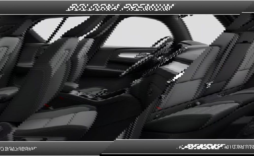 Volvo XC40 nuova a Bologna (4)