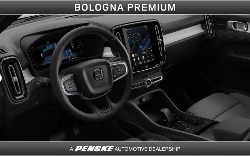 Volvo XC40 nuova a Bologna (4)