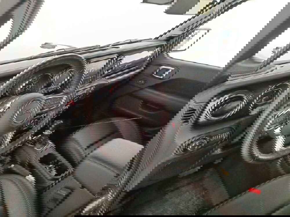 Jeep Wrangler Unlimited usata a Treviso (10)