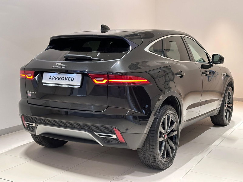 Jaguar E-Pace usata a Varese (2)