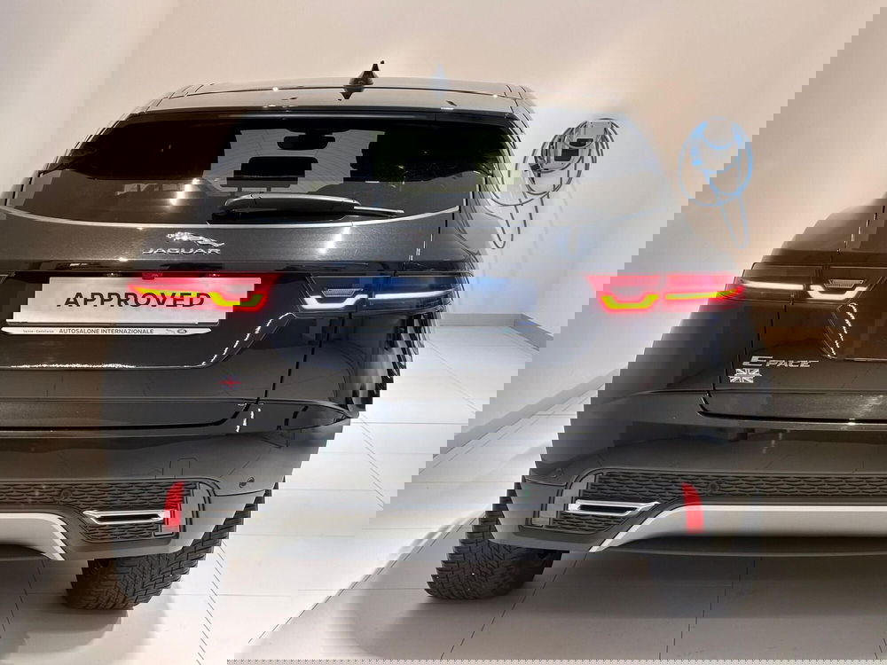 Jaguar E-Pace usata a Varese (7)