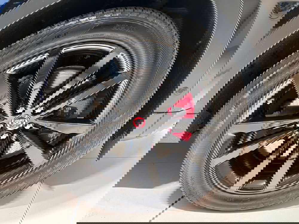 Jaguar E-Pace usata a Varese (9)