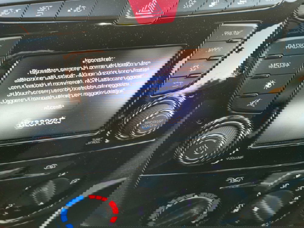 Lancia Ypsilon usata a Taranto (13)