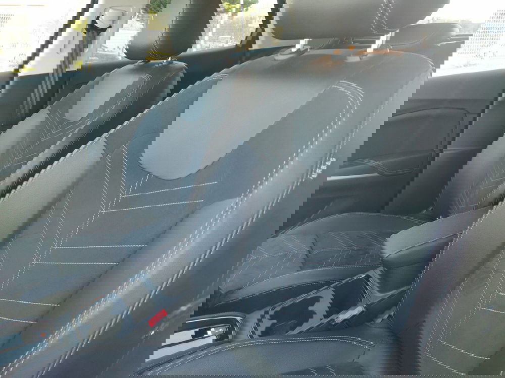 Opel Grandland usata a Taranto (11)