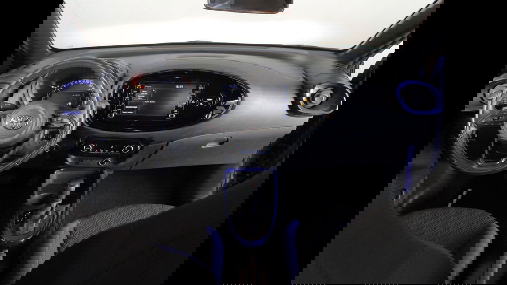 Toyota Aygo X usata a Palermo (9)
