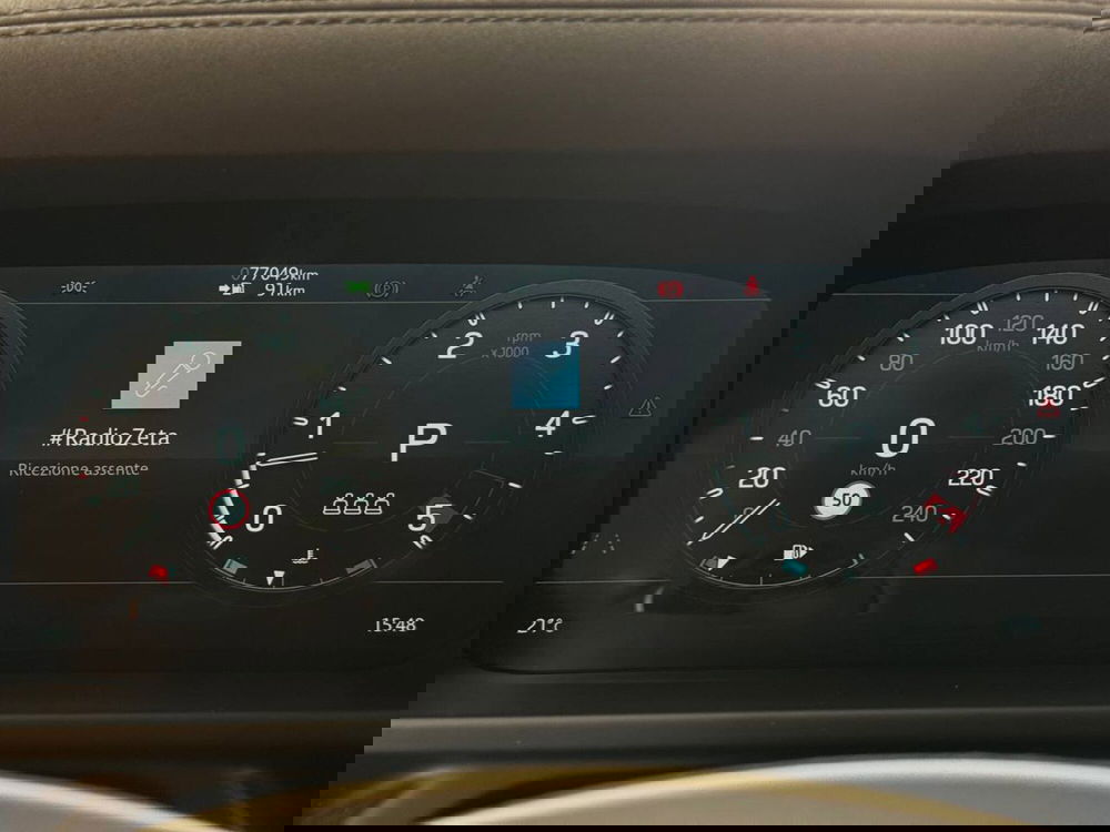 Land Rover Defender usata a Savona (10)