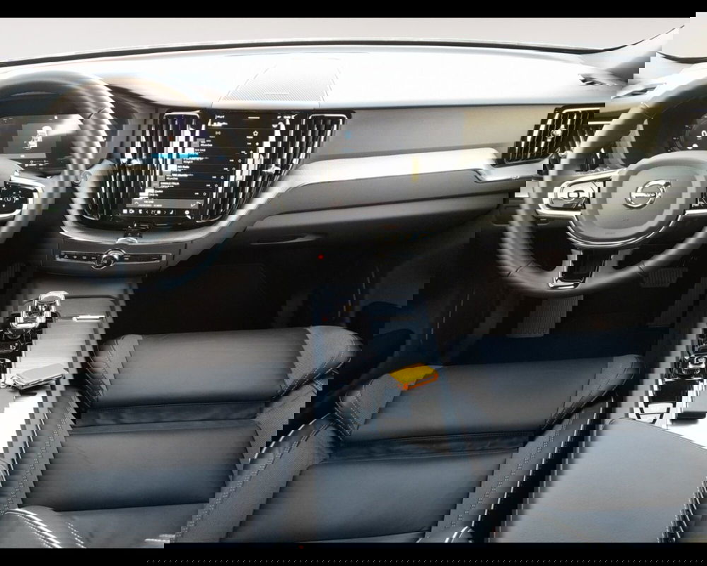 Volvo XC60 usata a Ravenna (10)