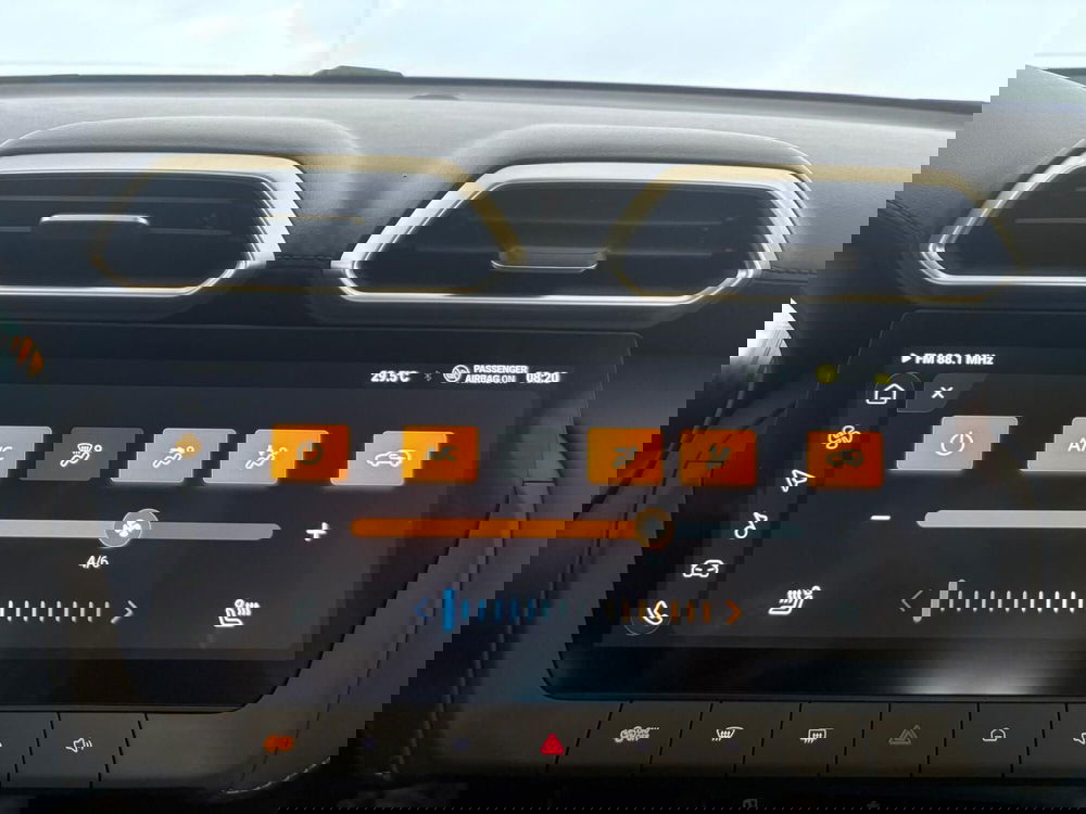 Mg ZS nuova a Monza e Brianza (20)