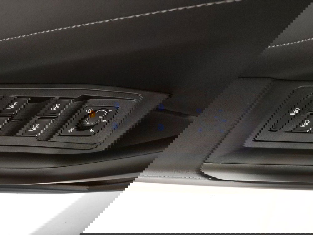 Volkswagen T-Roc nuova a Bologna (9)