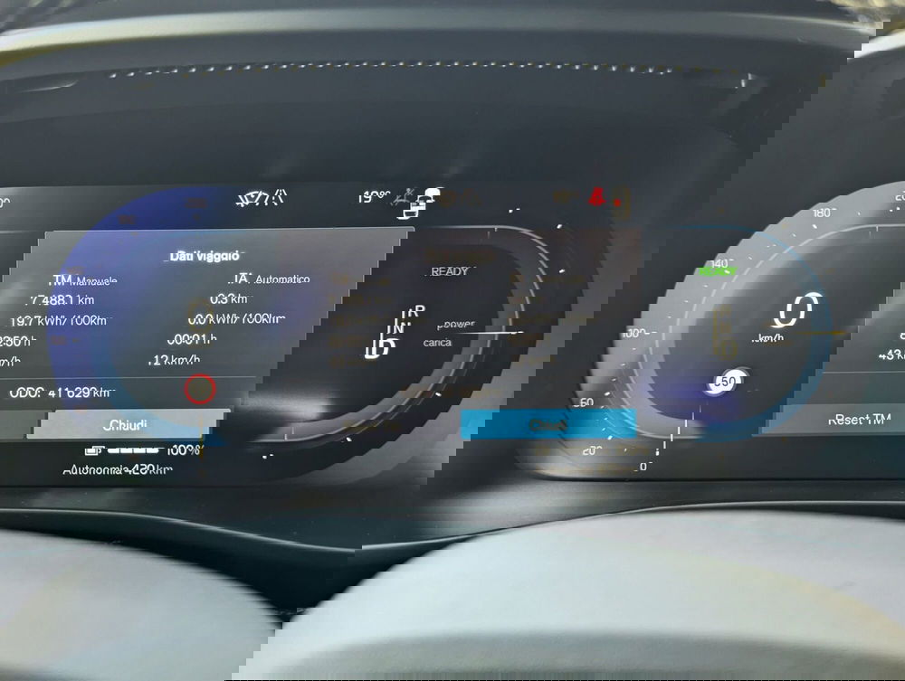 Volvo XC40 usata a Pescara (11)