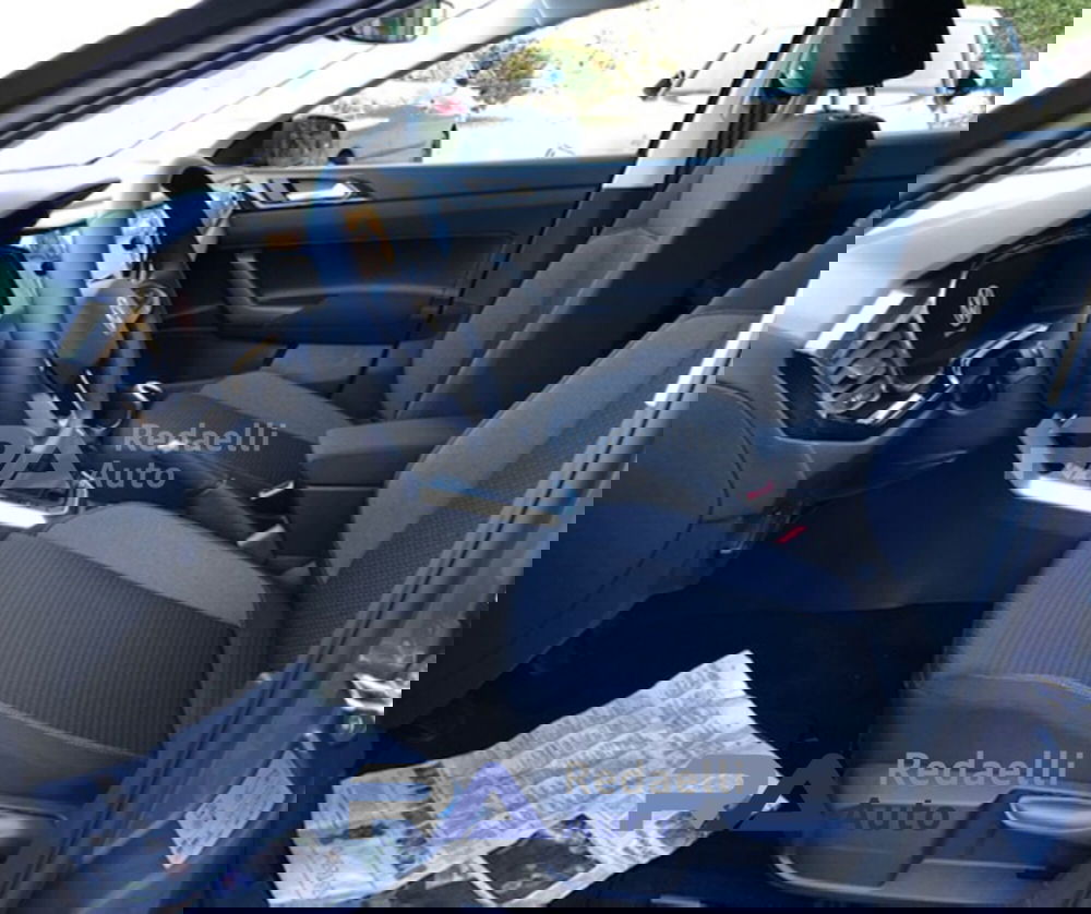 Volkswagen Polo nuova a Lecco (4)